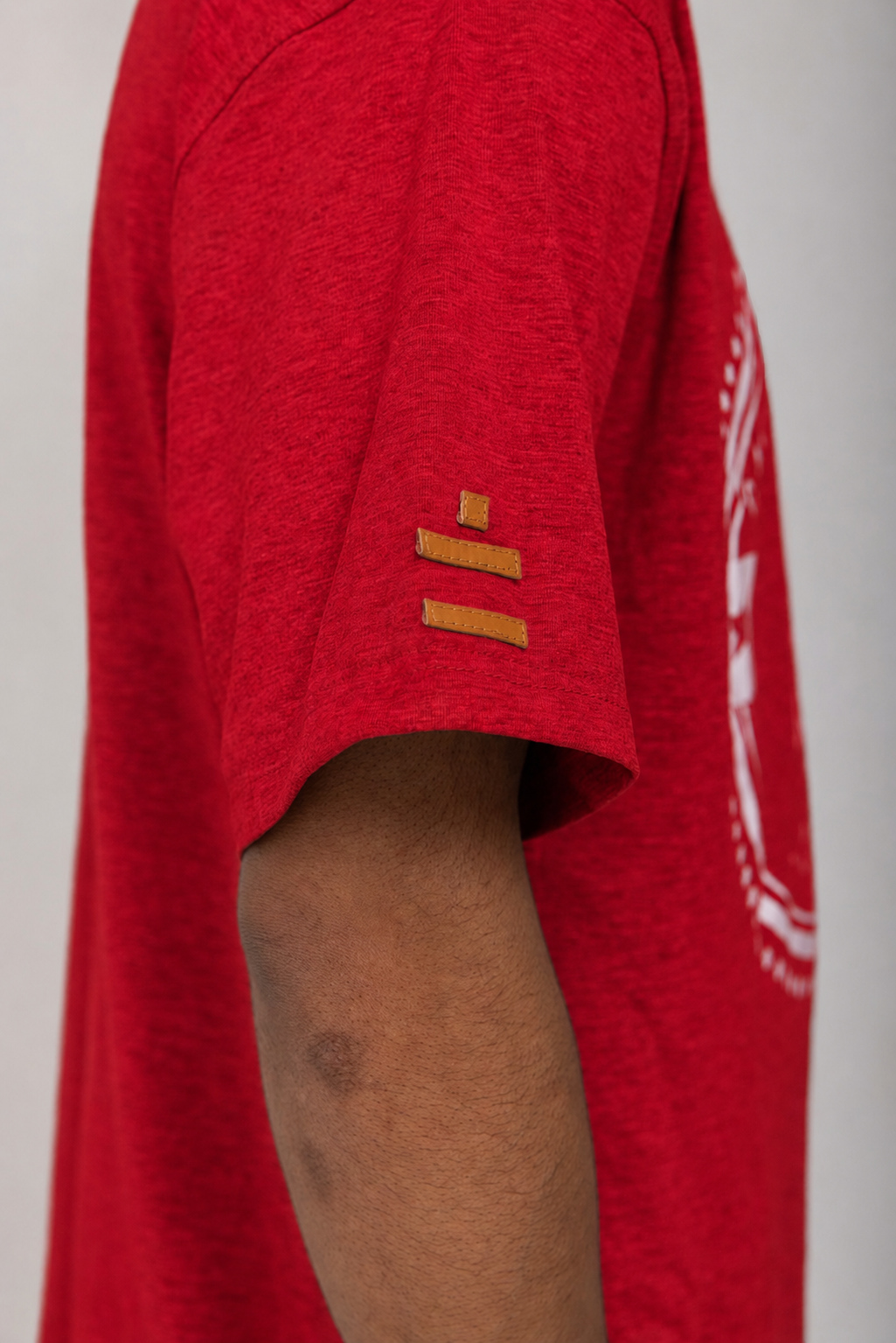 Voyager Tee Red view 5
