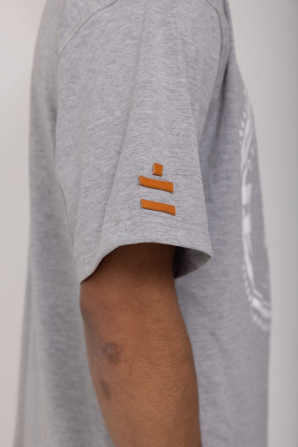 Voyager Tee Grey model photo 3