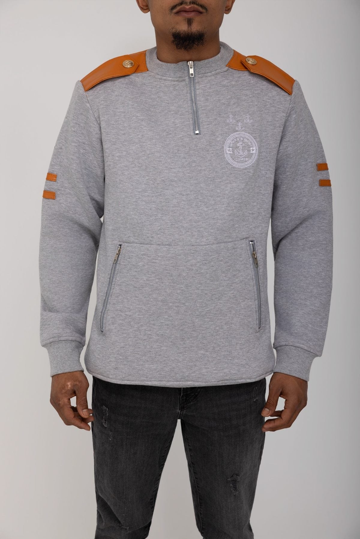 Voyager Quarter Zip Grey model photo 1